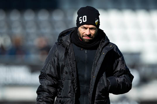 Häckens tränare Andreas Alm