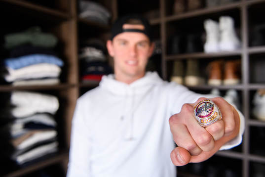 André Burakovsky, ishockeyspelare i NHL-laget Colorado