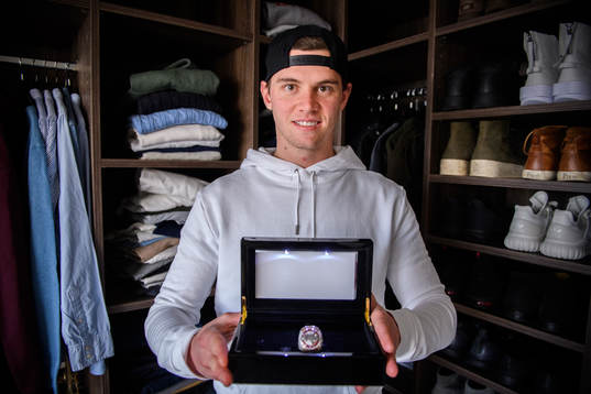 André Burakovsky, ishockeyspelare i NHL-laget Colorado