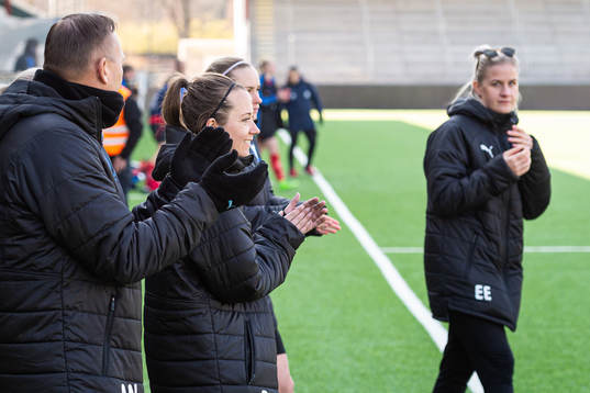 Malmö FFs Cornelia Lindgren jublar