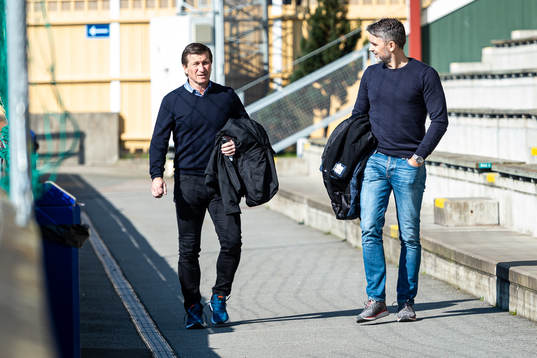 FC Rosengårds ordförande Håkan Wifvesson i samtal med