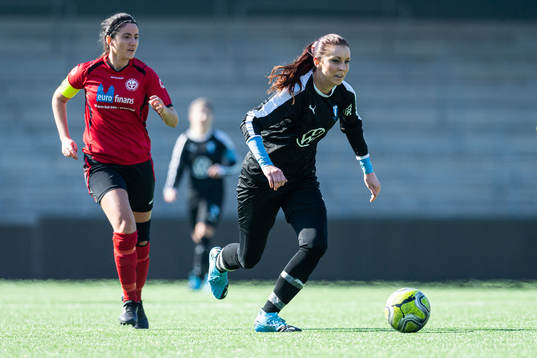 Lunds Liridona Mustafa och Malmö FFs Malin Gunnarsson