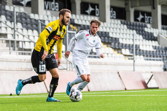 Häckens Oskar Sverrisson