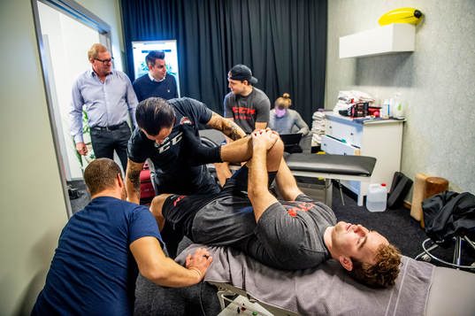 Pathrik Westerholm, osteopaten Niklas Torpling och