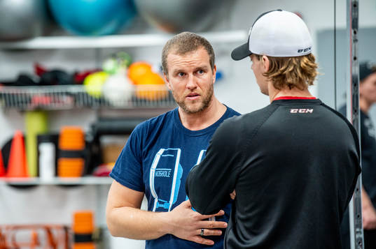 Fystränare Freddie Sjögren och Albin Blomqvist,