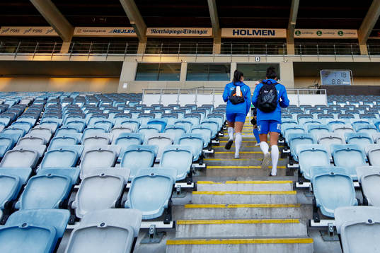 Players from IFK Norrköping’s women team walks by empty