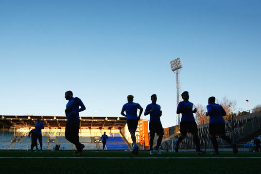 Players of IF Sylvia training at Östgötaporten Arena as