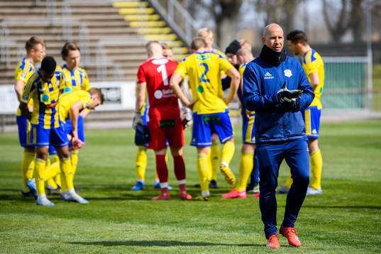 Eskilsminnes tränare Mattias Lindström
