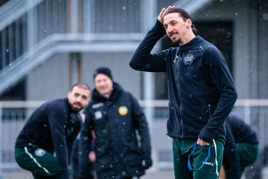 Zlatan Ibrahimovic participate in a practice with Hammarby