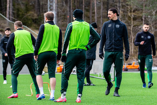 Zlatan Ibrahimovic participate in a practice with Hammarby