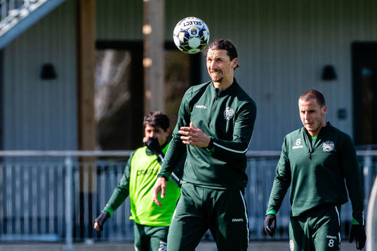 Zlatan Ibrahimovic participate in a practice with Hammarby
