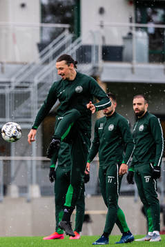 Zlatan Ibrahimovic participate in a practice with Hammarby