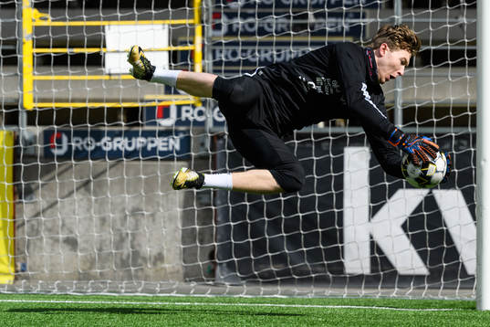 målvakt Mathias Dyngeland