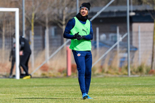 Martin Olsson