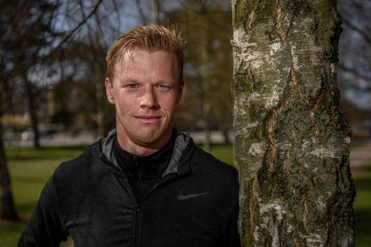Carl Söderberg of the NHL team Arizona Coyotes pose for a