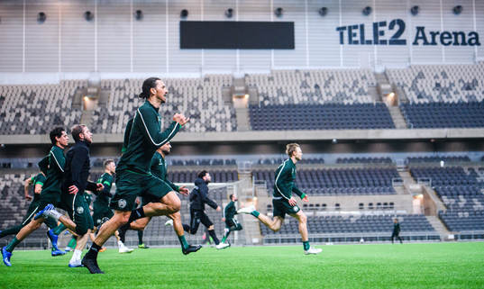 Zlatan Ibrahimovic participates in a training session with