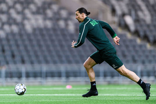 Zlatan Ibrahimovic participates in a training session with