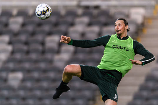 Zlatan Ibrahimovic participates in a training session with