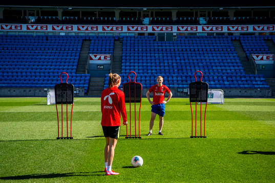 Mats Møller Dæhli and Caroline Graham Hansen of the