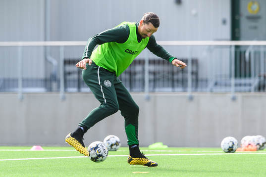 Zlatan Ibrahimovic participates in a training session with