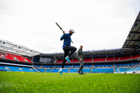 Joshua King of the Norwegian national football team trains