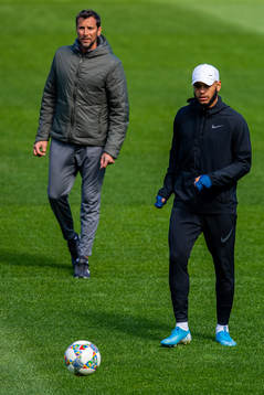 Joshua King of the Norwegian national football team trains