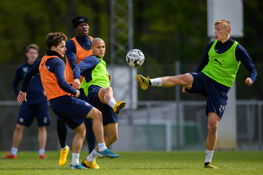 Brandur Hendriksson, Noel Mbo, Anthony van