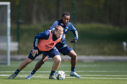 Jesper Karlström och Emmanuel Banda