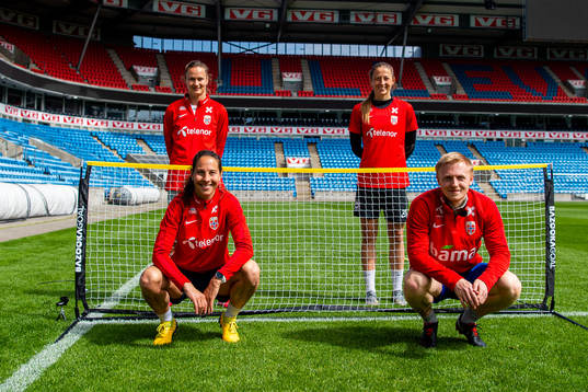 Caroline Graham Hansen, Ingrid Moe Wold, goalkeeper Cecilie