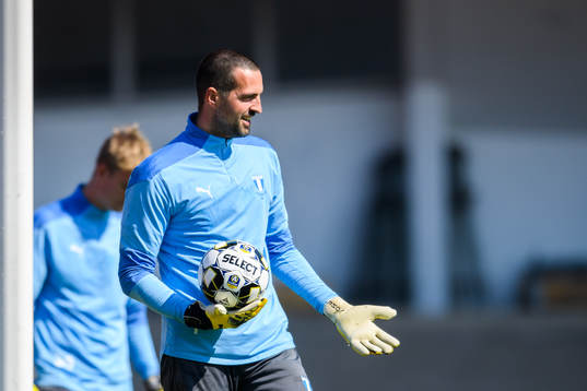 Målvakt Dusan Melicharek