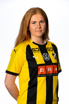 Felicia Funck Moberg i häckens damlag