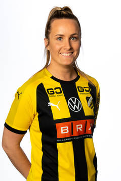 Emelie Pettersson i häckens damlag