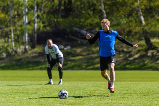 Sebastian Larsson