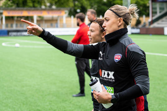Sanne Troelsgaard i samtal med Jessica Samuelsson