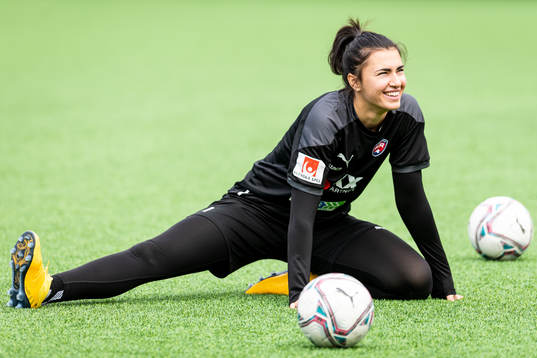 målvakt Zecira Musovic