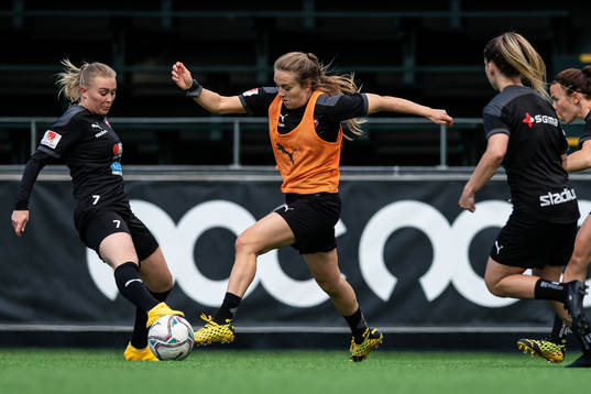 Beatrice Persson och Fiona Brown