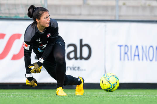 målvakt Zecira Musovic