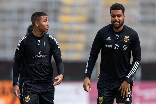 Nebiyou Perry och Noah Sonko Sundberg