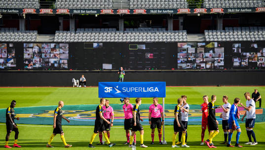Line up infront of a virtual grandstand with supporters