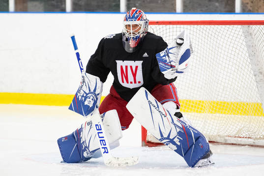 New York Rangers Henrik Lundqvist tränar