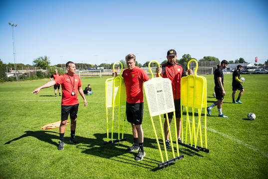Mjällbys tränare Marcus Lantz, Christian Jardler och Juan