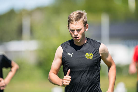 Mjällbys Adam Petersson