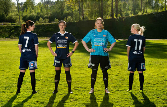 Marielle Bergman, Jenny Nordenberg, Målvakt Sara Svensson