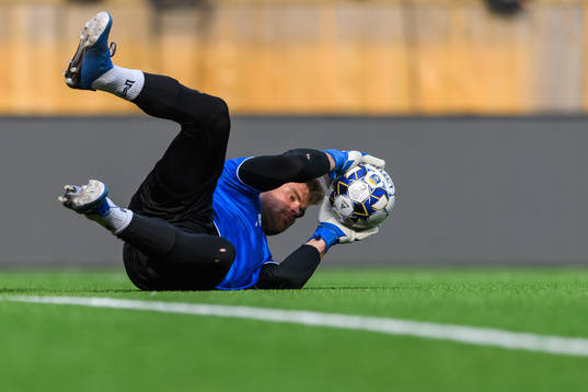 Målvakt Lukas Jonsson