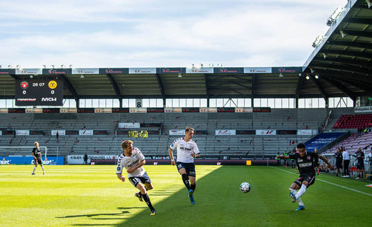 [DK=20200601: FC Midtjylland imod SC Horsens på et tomt