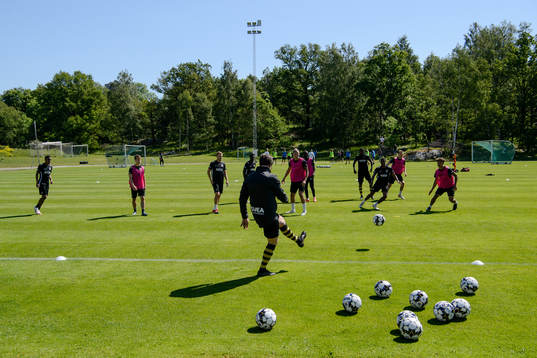 s tränare Rikard Norling