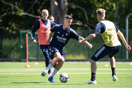 Kalle Holmberg och Haris Radetinac