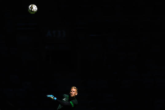 Målvakt David Ousted