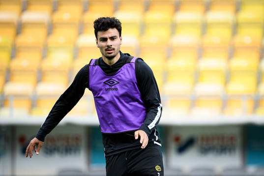 Deniz Hümmet