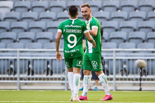 Hammarbys Muamer Tankovic jublar
